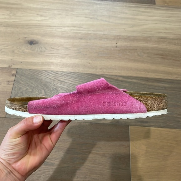 Birkenstocks Arizona Pink Suede Soft Foot Bed Fuchsia Tulip Sz 42 Women’s 11 US - Picture 15 of 16
